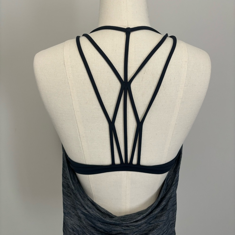 Lululemon Raise The Barre Tank Low Back Workout Tank Top With Sports Bra Size 6 - Picture 13 of 16